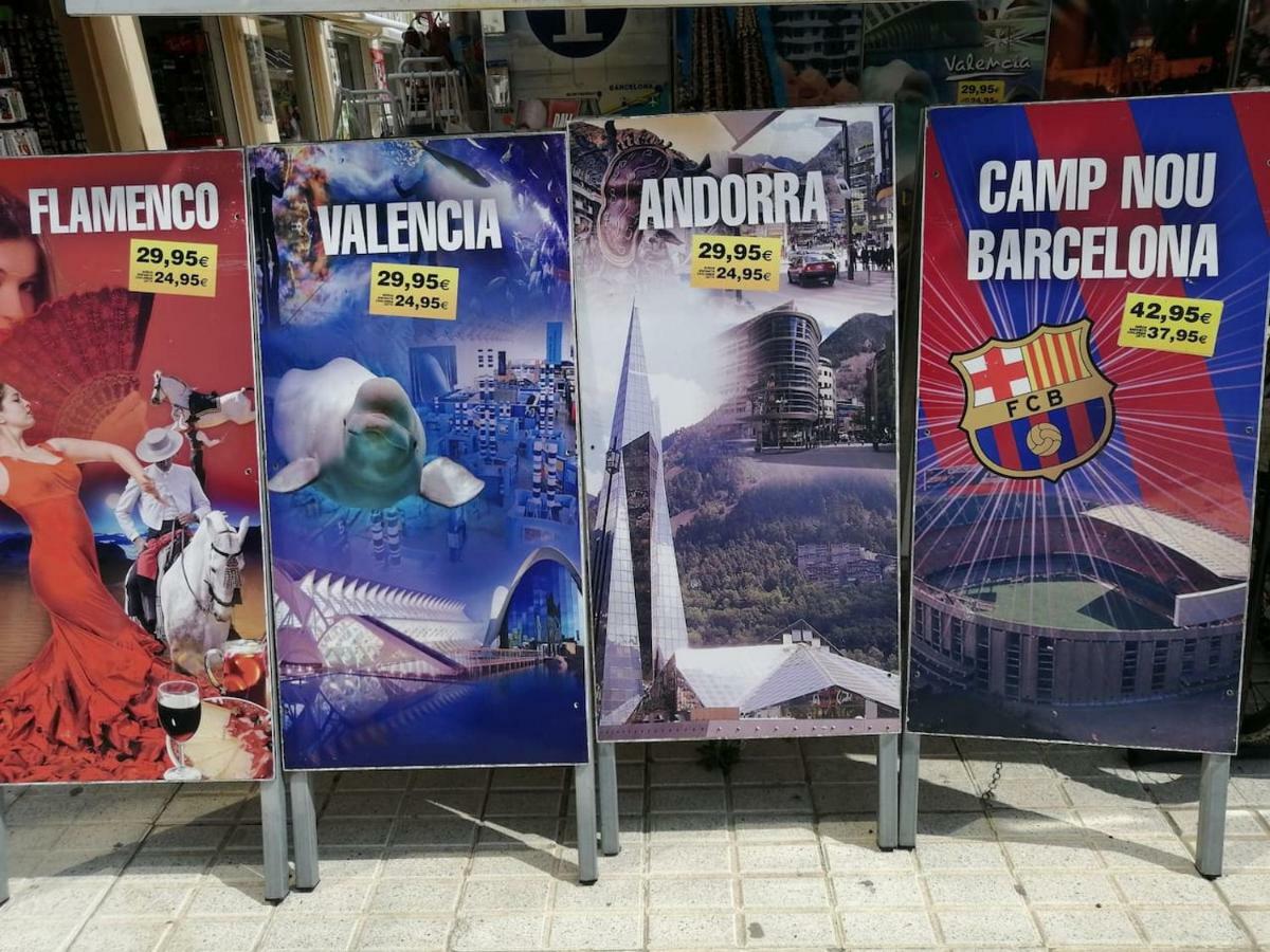 Port Aventura, Exclusivo Alojamiento La Pineda Esterno foto